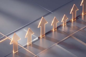 Enflasyonu simgeleyen yükselen fiyat grafiği