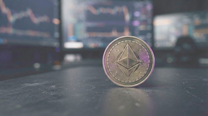 Ethereum sikkesi ve blok zinciri görseli