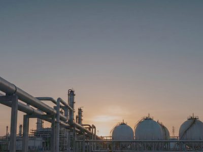 Petrol ve enerji üretim tesisi