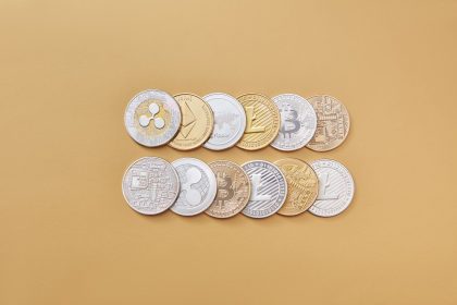 Ethereum sikkesi ve blok zinciri görseli