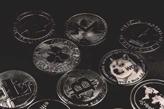 Kripto para sikkeleri ve fiyat grafiği