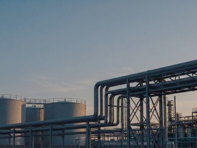 Petrol ve enerji üretim tesisi